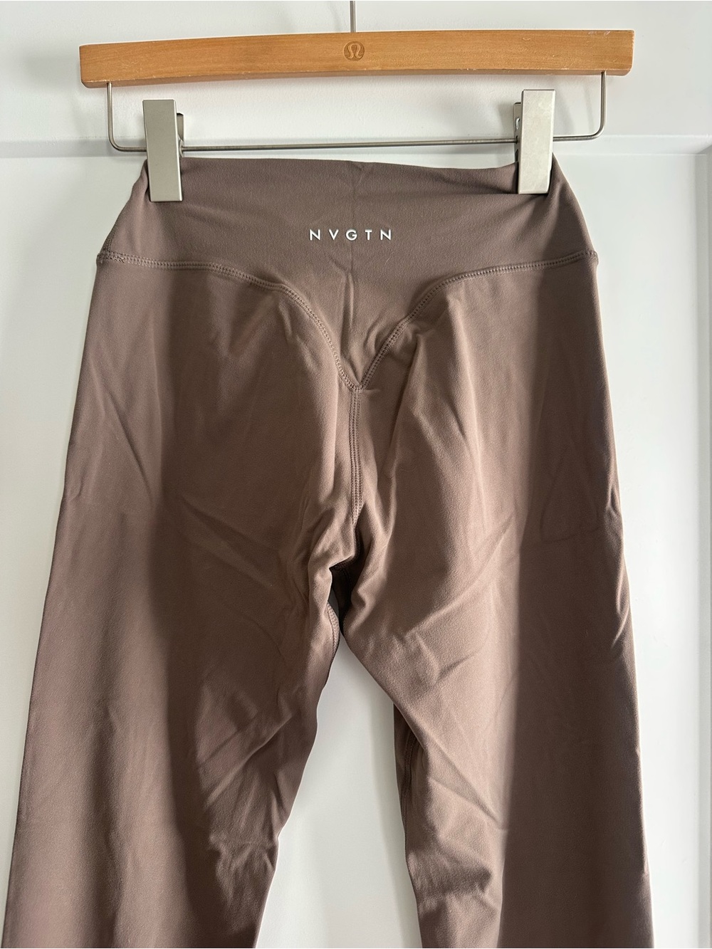 NVGTN Flare Leggings NWT - Picture 7 of 7